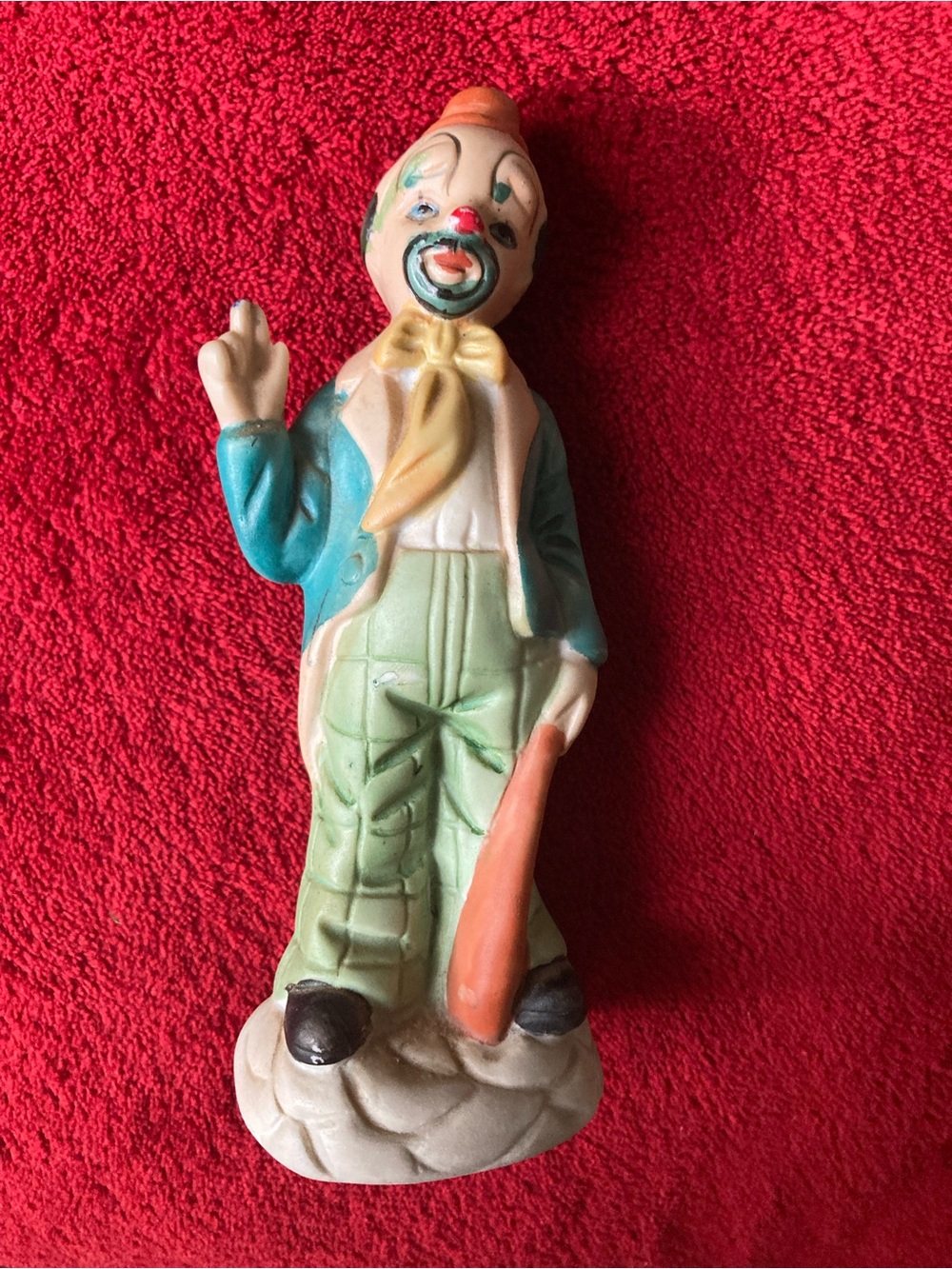 Vintage 1986(or earlier) bisque clown figure